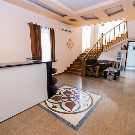 Yan Hotel Erivan Dış mekan fotoğraf