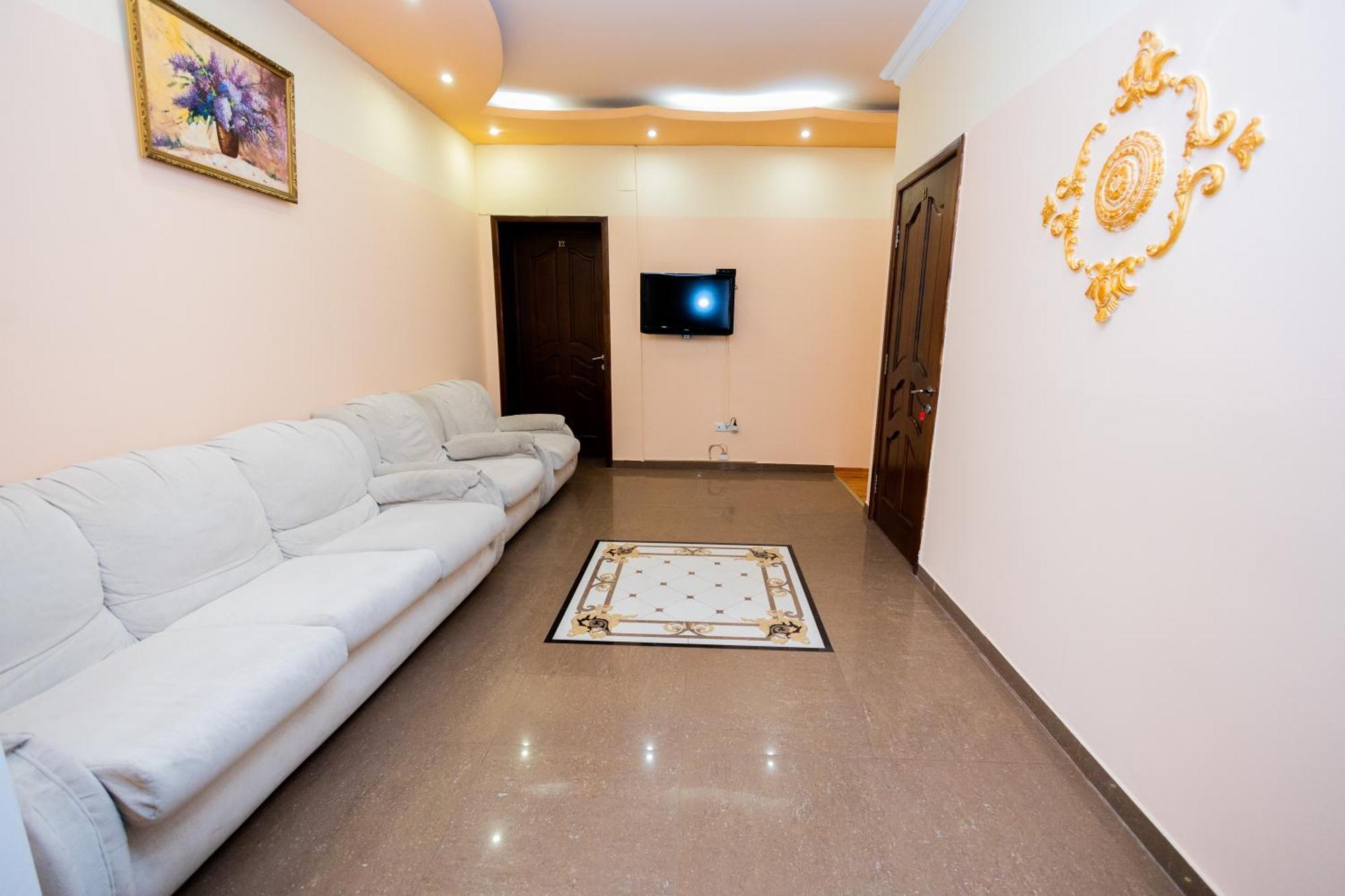 Yan Hotel Erivan Dış mekan fotoğraf