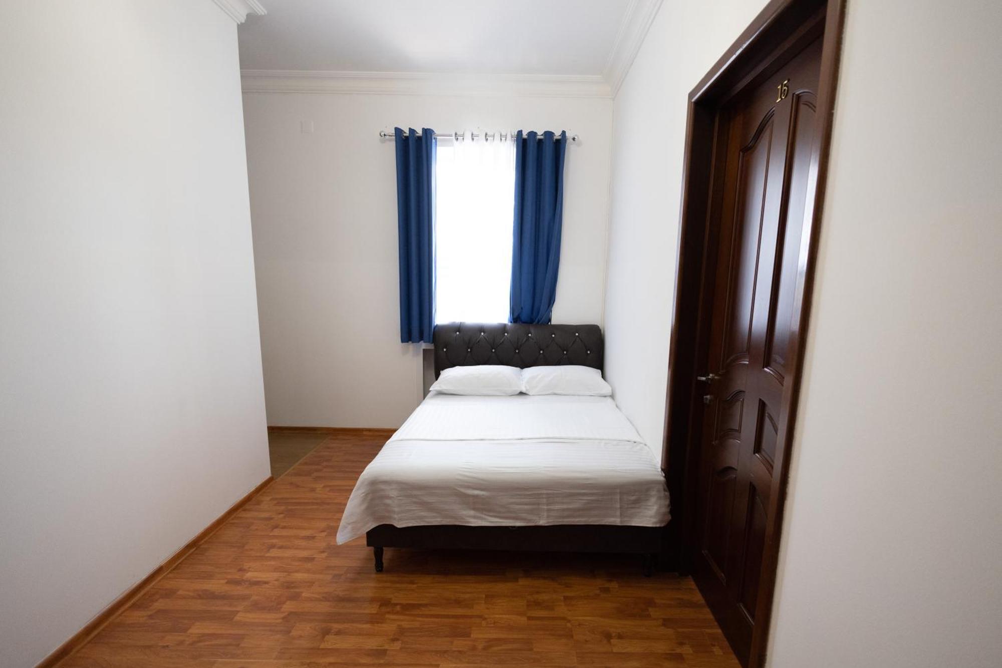 Yan Hotel Erivan Dış mekan fotoğraf