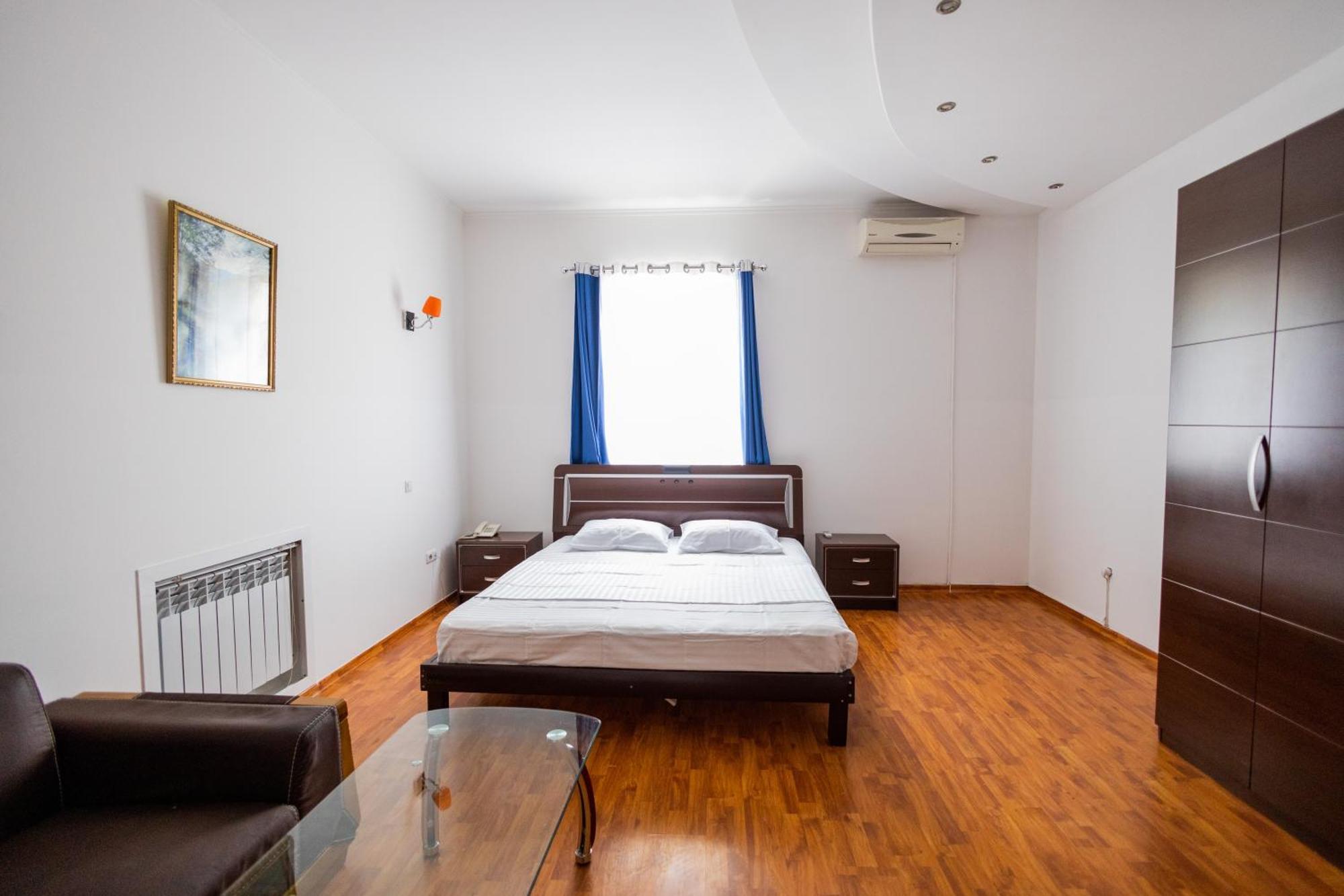 Yan Hotel Erivan Dış mekan fotoğraf