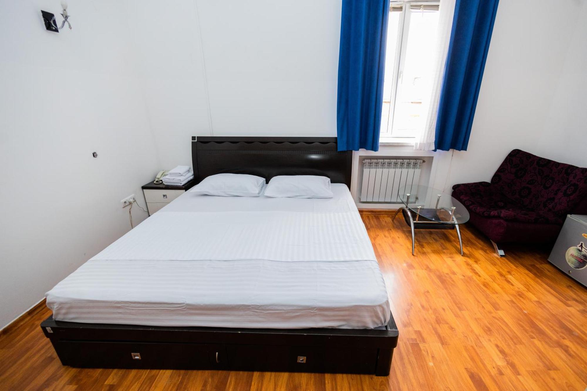 Yan Hotel Erivan Dış mekan fotoğraf